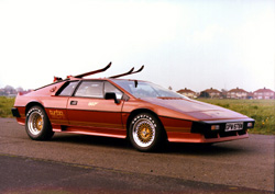 lotus esprit turbo james bond 007