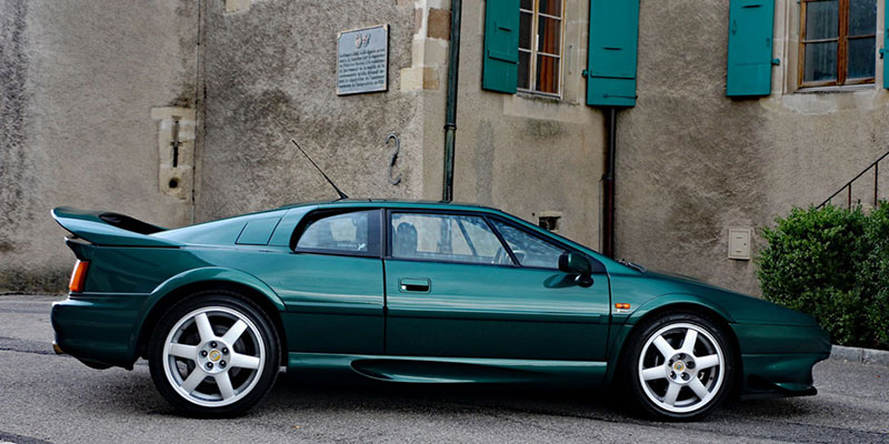 essai lotus esprit v8