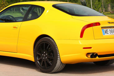 maserati 3200 gt  feux boomerang