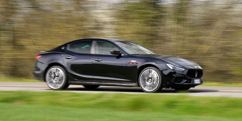 essai maserati ghibli trofeo v8 biturbo performances