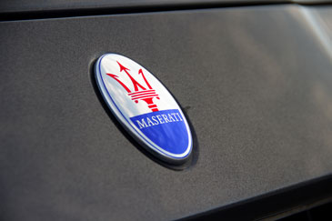 maserati ghibli s q4 logo