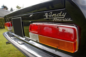 fiche technique performances maserati indy america v8