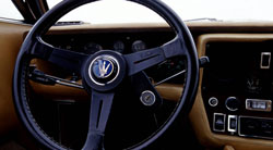 interieur maserati khamsin