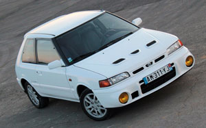 Photo MAZDA 323 GT-R 