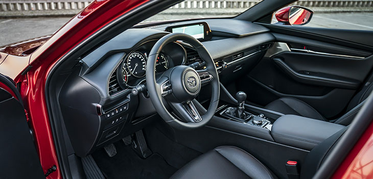 interieur mazda 3 2019 skyactiv-x 180