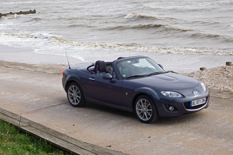 mazda mx-5 rc