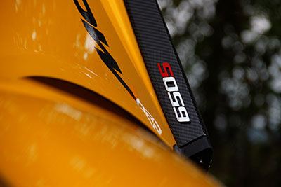fiche technique performances mclaren 650s spider v8 biturbo 650 ch