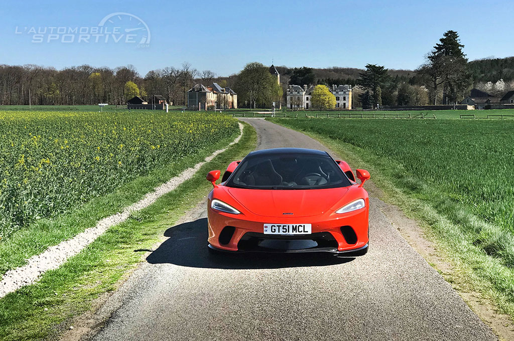 mclaren gt