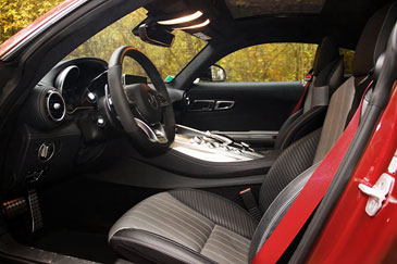 interieur mercedes amg gt