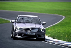 performances mercedes benz c63 amg w204