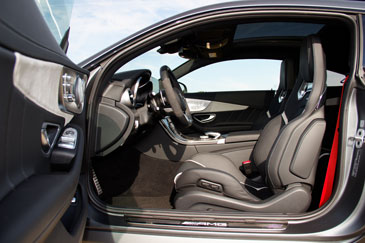 interieur mercedes benz c 63 s amg coupé