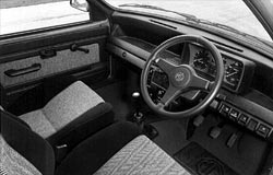 interieur mg metro turbo