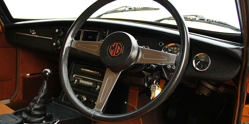 interieur mgb gt