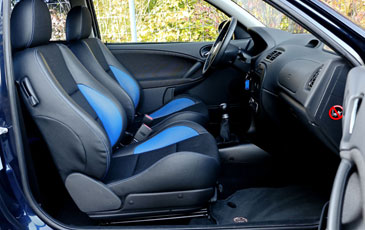 mg zr160 interieur