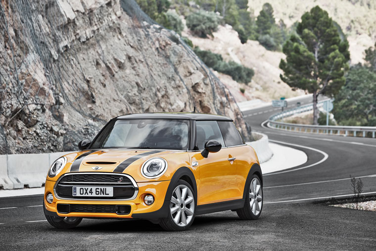 MINI COOPER-S (F56) (2014-) - ESSAI