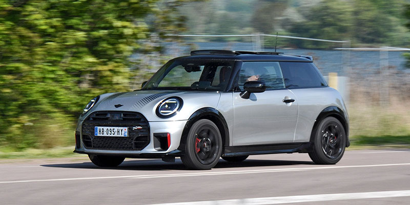 MINI JOHN-COOPER-WORKS (F66)
