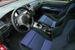 interieur mitsubishi lancer evo 8