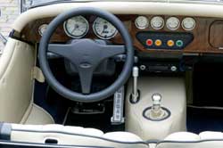 interieur morgan roadster v6