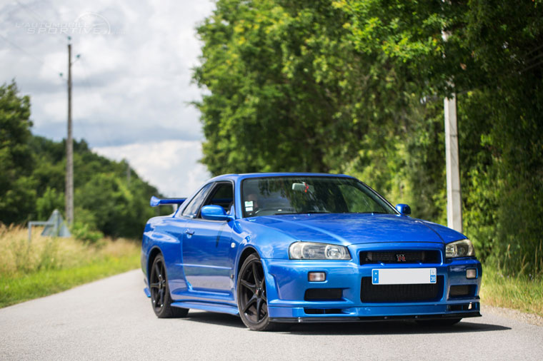 nissan skyline gt-r r34