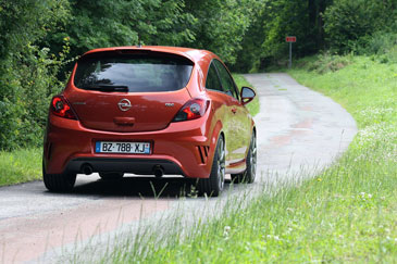 OPEL CORSA (D) OPC Nürburgring Edition (2012-) - ESSAI