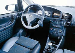 interieur opel zafira opc