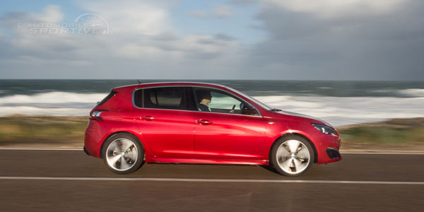 Photo PEUGEOT 308 (II) GT 