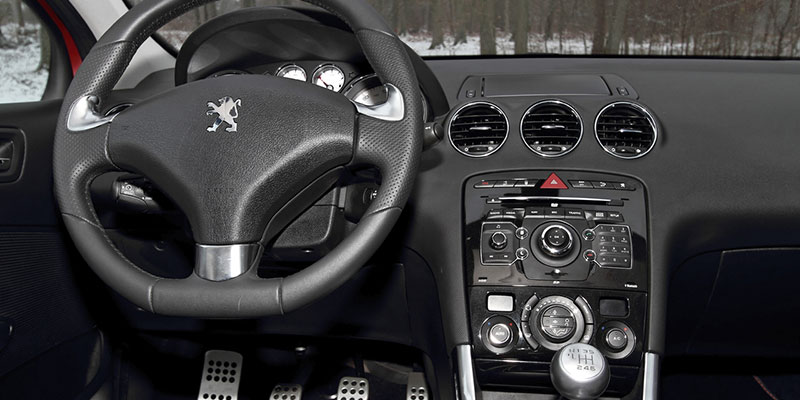 interieur peugeot 308 gti 200 ch