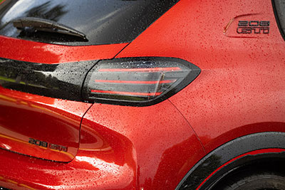fiche technique performances peugeot e-208 gti 281 ch M4+
