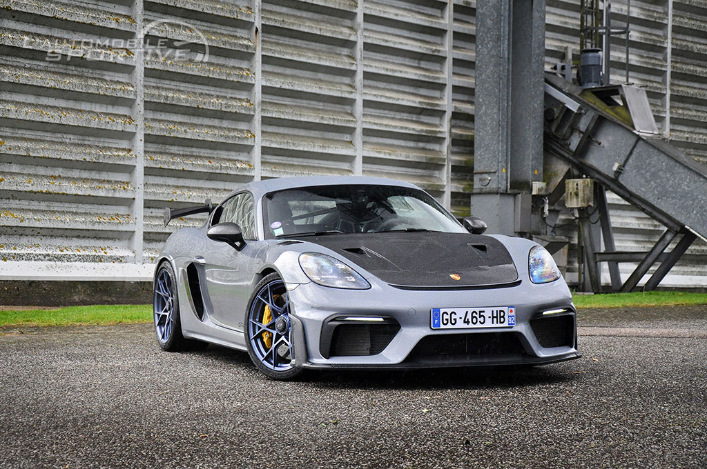 porsche 718 cayman gt4 rs