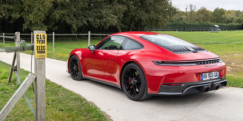 arriere porsche 911 992 II Carrera GTS T-hybrid