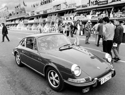 porsche 911 s mcqueen le mans