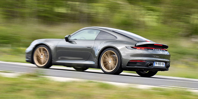 Photo PORSCHE 911 (992) Carrera 