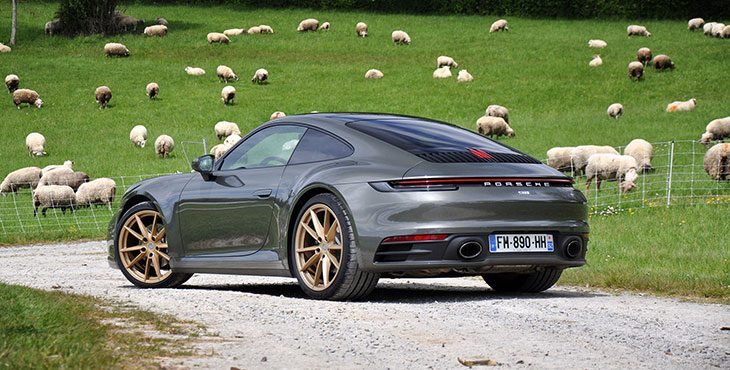 porsche 911 992 carrera arriere