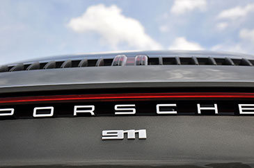 logo porsche 911 992 carrera