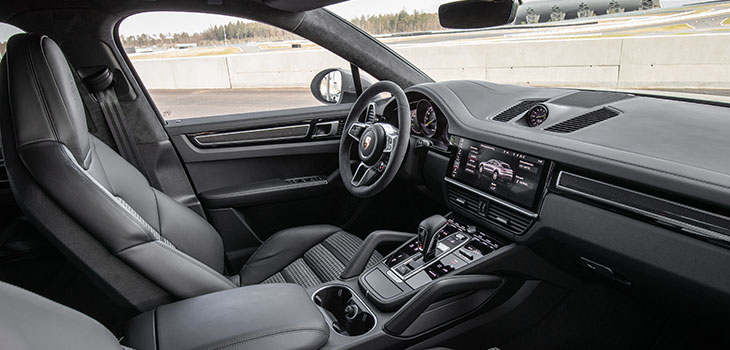 intérieur porsche cayenne coupé e-hybrid 2019