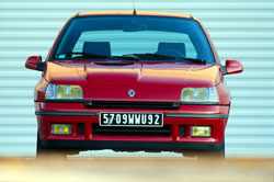 avant renault clio 16s