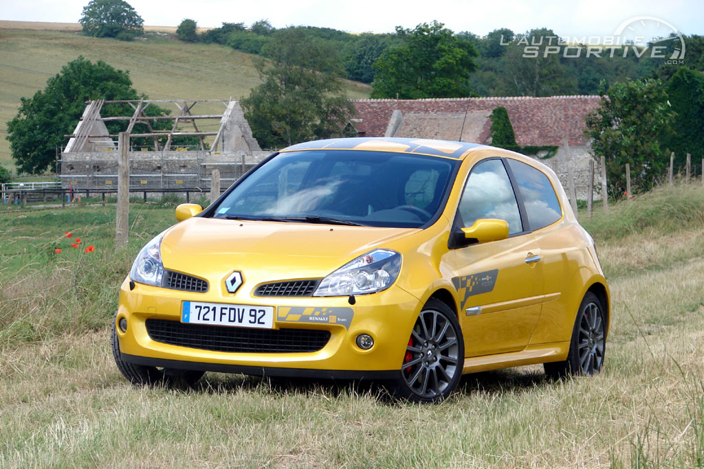 renault sport clio 3 rs f1 team r27