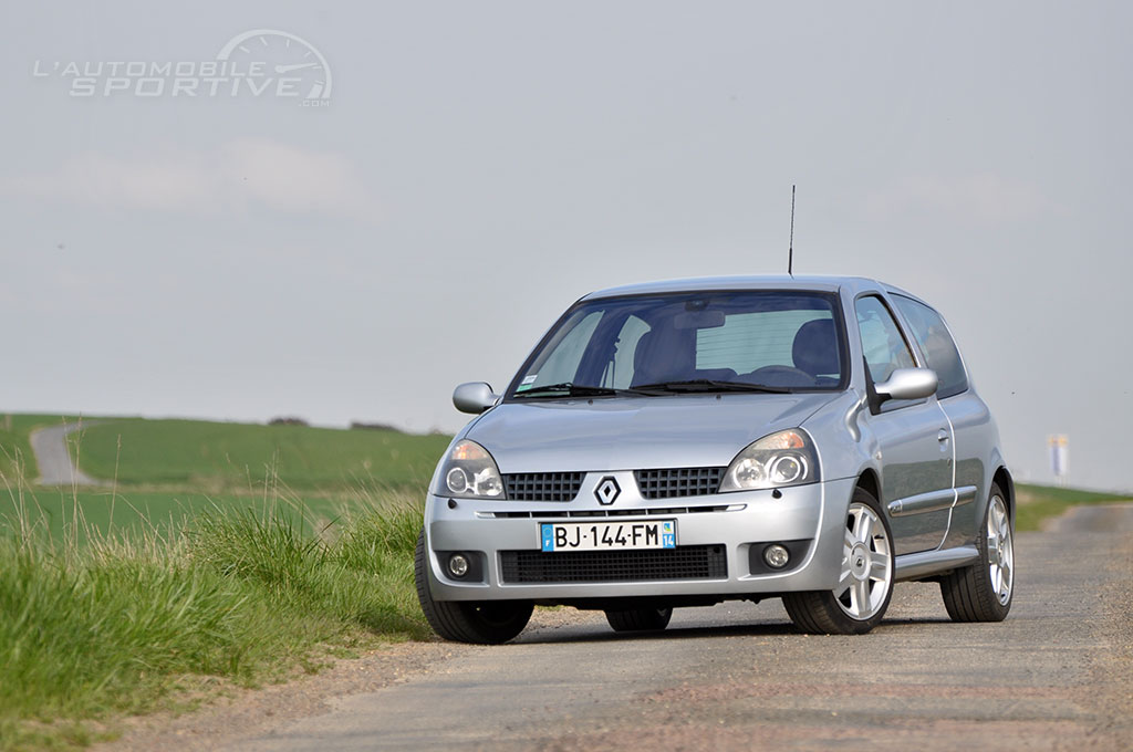 RENAULT CLIO (2) RS phase 2 (2001-2004) - GUIDE OCCASION