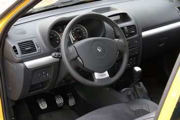 interieur clio rs3 182