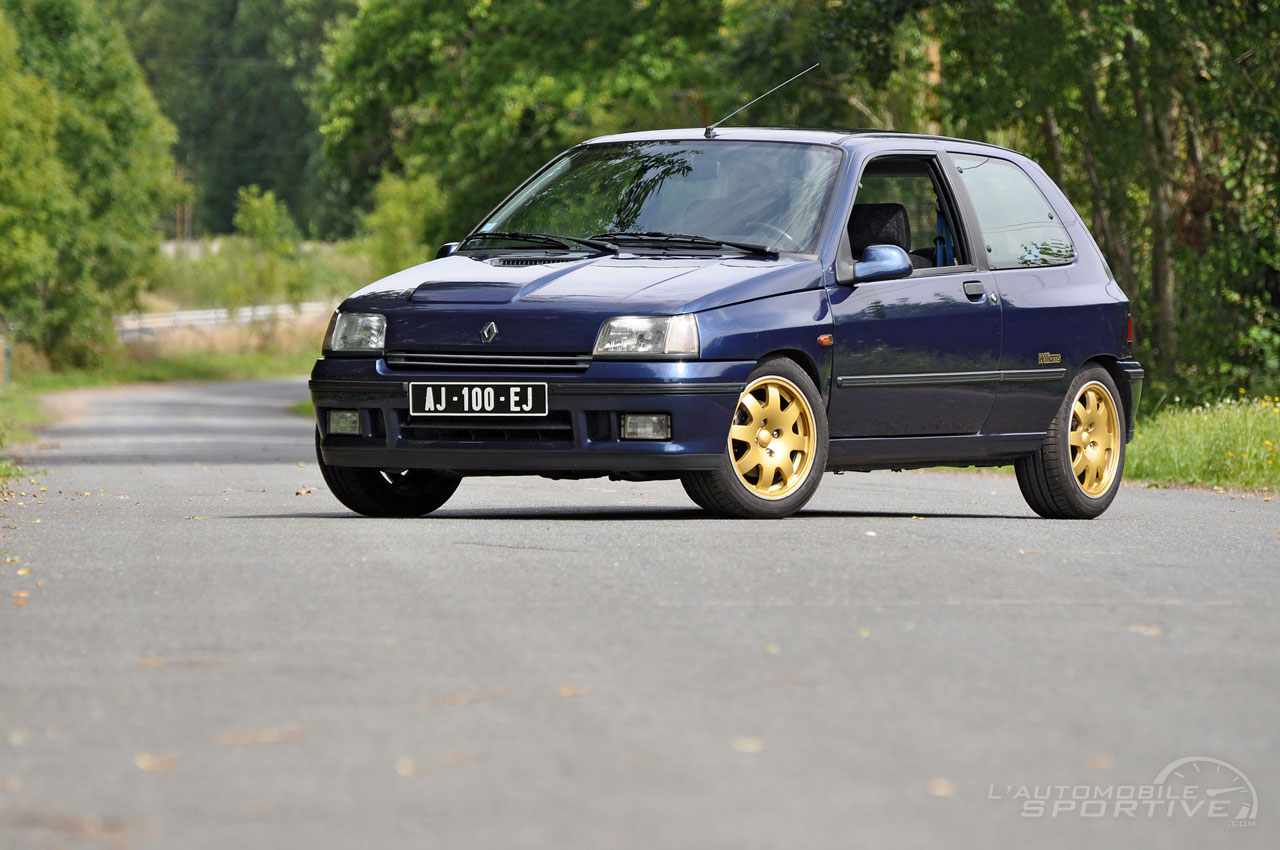 renault clio williams