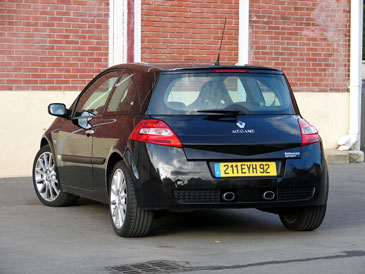 RENAULT MEGANE (2) RS phase 2 (2005-) - ESSAI