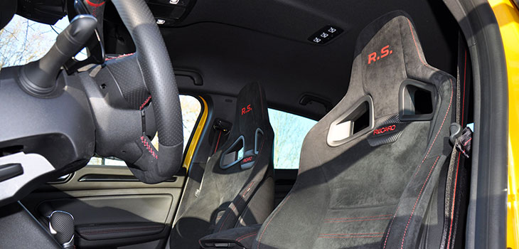 interieur renault sport megane 4 rs trophy 300 ch 2018 recaro