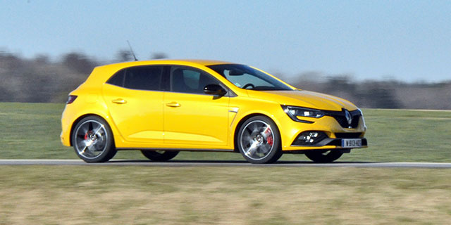 Photo RENAULT MEGANE (4) RS Trophy 300 
