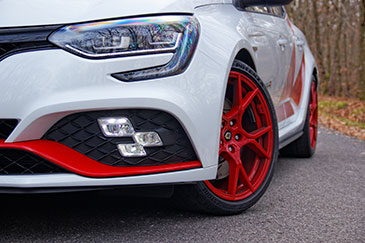 specs caracteristiques techniques performances renault sport megane 4 rs trophy-r 2019