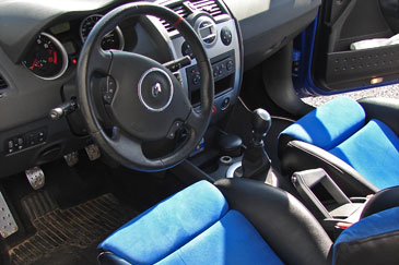 interieur megane rs f1 team r25