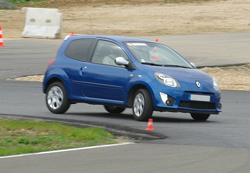 essai renault twingo 2 gt 100 ch