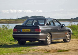 subaru legacy turbo 1992 arriere