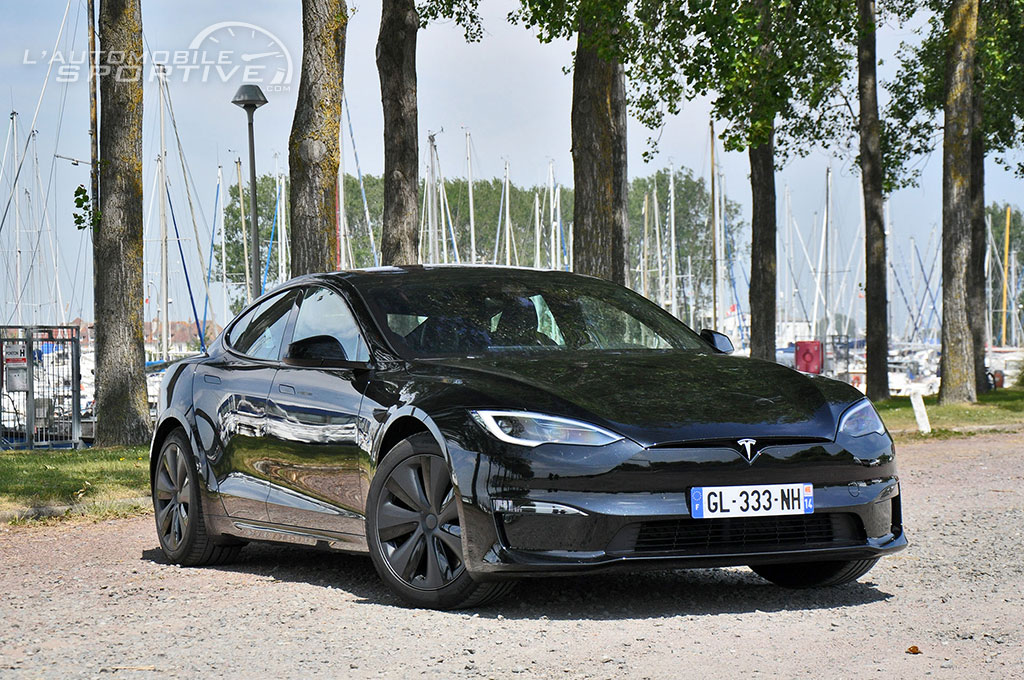 TESLA MODEL-S Plaid (2023-) - ESSAI