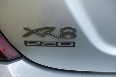 logo falcon xr8