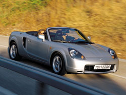 essai toyota mr spyder